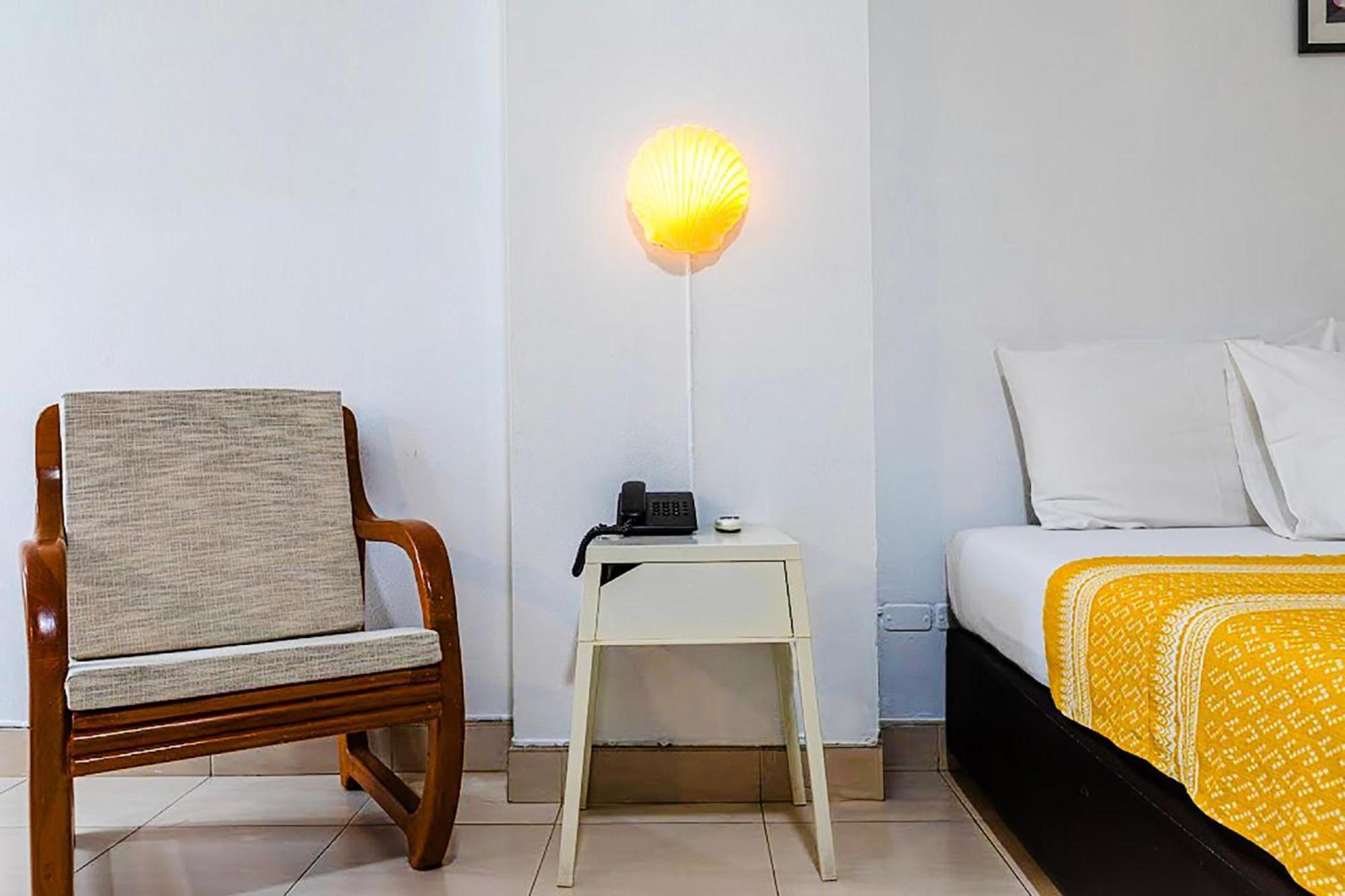 Collection O Howard Square Boutique Hotel Bangkok Bagian luar foto