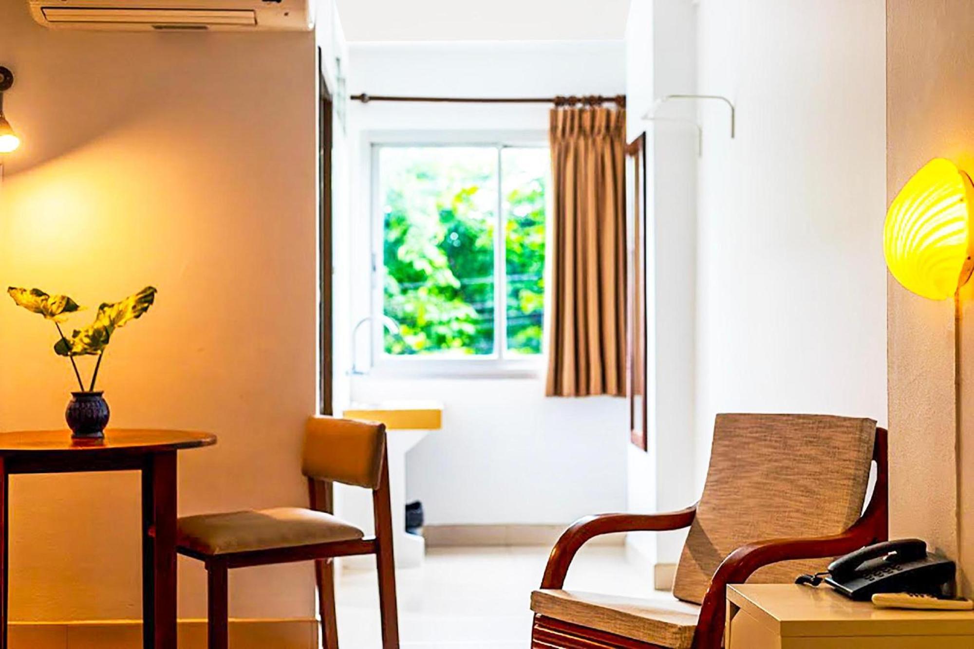 Collection O Howard Square Boutique Hotel Bangkok Bagian luar foto