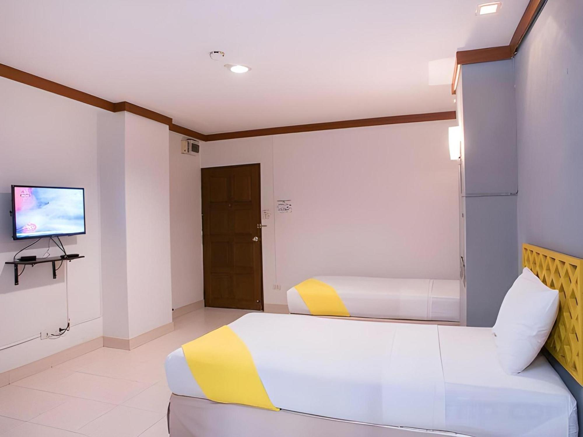 Collection O Howard Square Boutique Hotel Bangkok Bagian luar foto